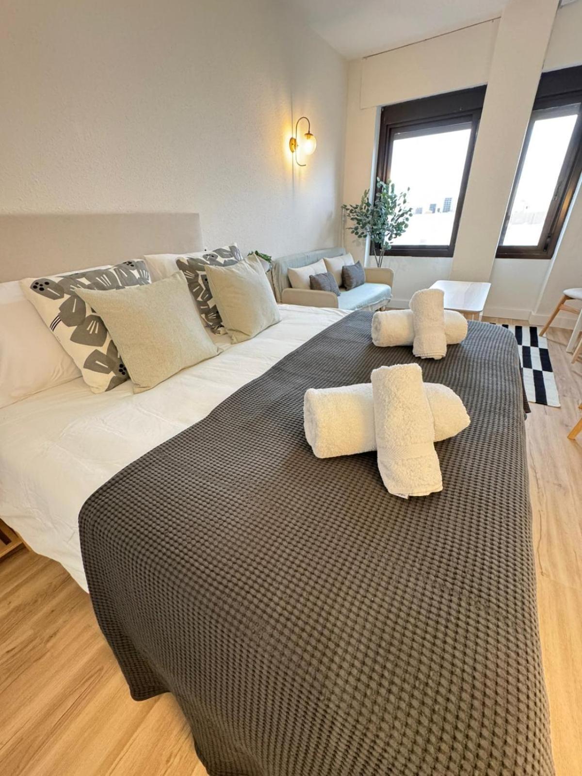 Triana Confort Sevilla Luaran gambar