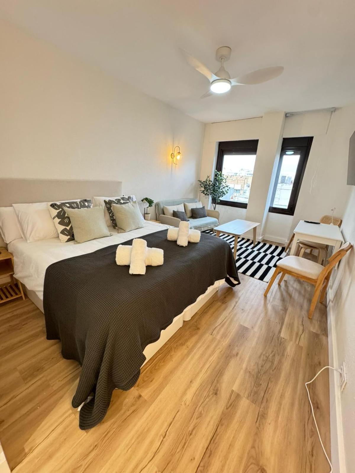 Triana Confort Sevilla Luaran gambar